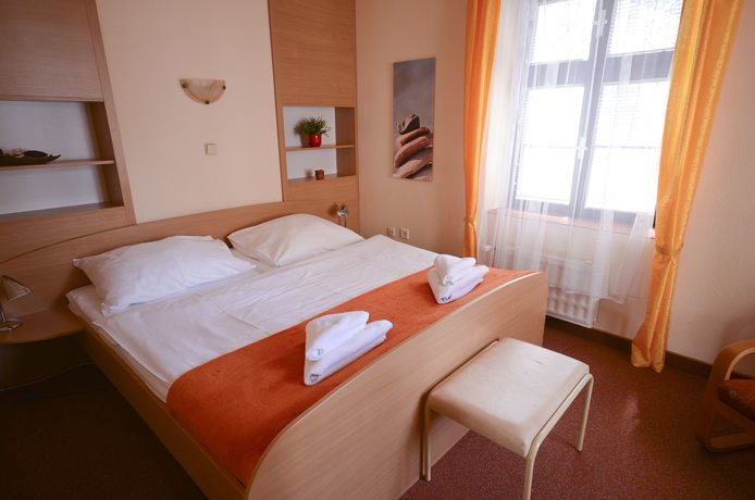 Imagen de la habitación del Hotel Paradies, Teplice. Foto 5
