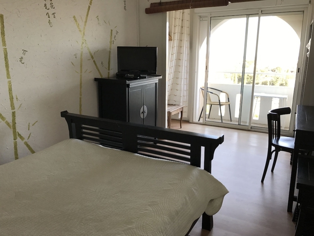 Imagen de la habitación del Hotel Paradis, Bormes-les-Mimosas. Foto 7