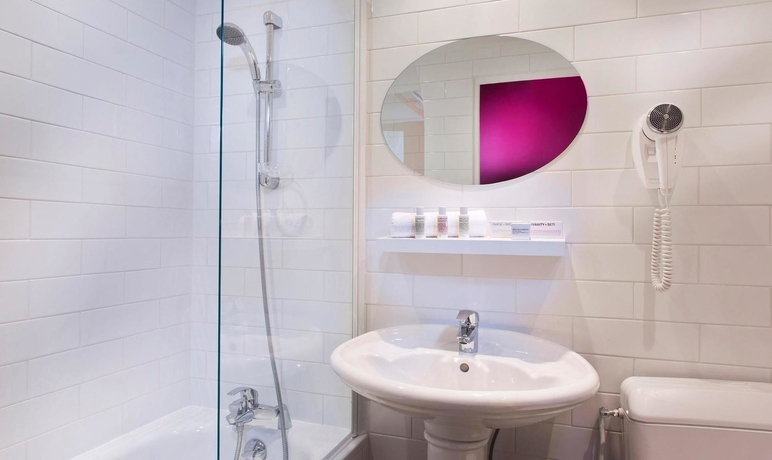 Imagen de la habitación del Hotel Paradis, Gare du Nord. Foto 12