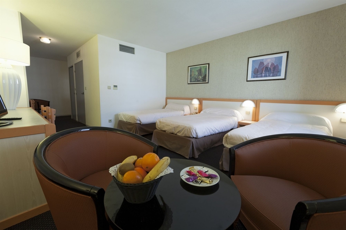 Imagen de la habitación del Hotel Paradis, Lourdes. Foto 9