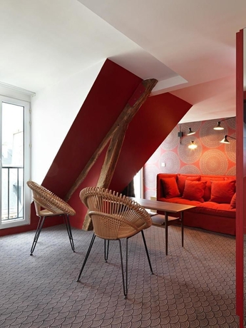 Imagen de la habitación del Hotel Paradis, París. Foto 14