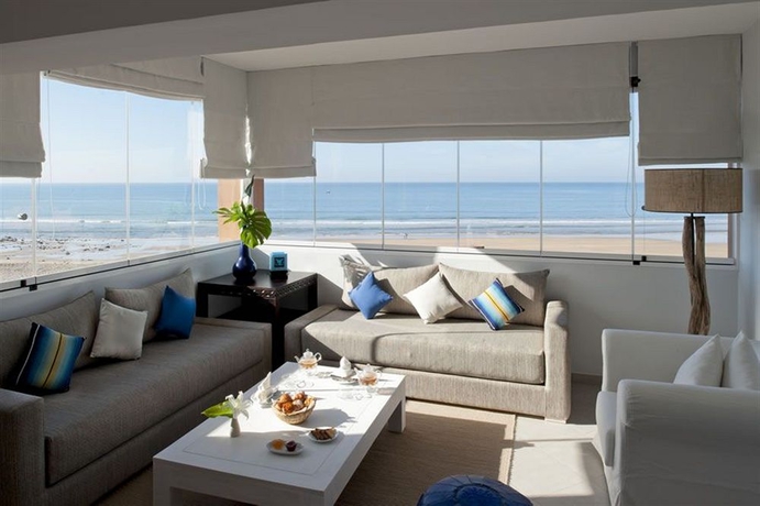 Imagen de los interiores del Hotel Paradis Plage Surf Yoga and Spa Resort. Foto 6