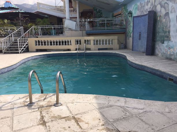 Imagen de los interiores del Hotel Paradis, Puerto Pr&iacute;ncipe. Foto 13