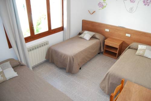 Imagen de la habitación del Hotel Paradis, Torredembarra. Foto 4