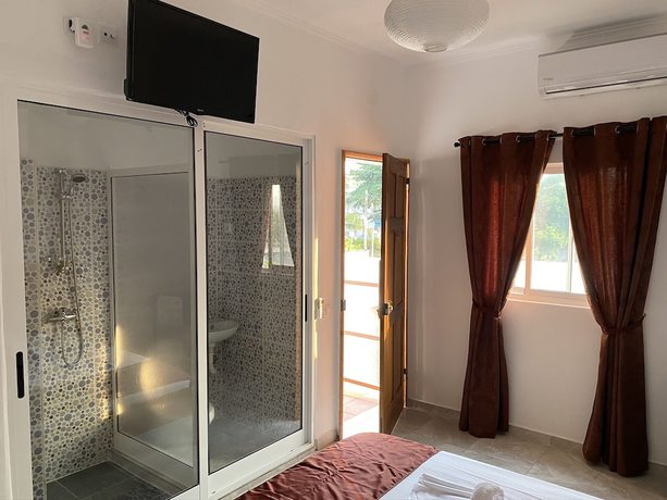 Imagen de la habitación del Hotel Paradise Agua Leve Residential. Foto 11