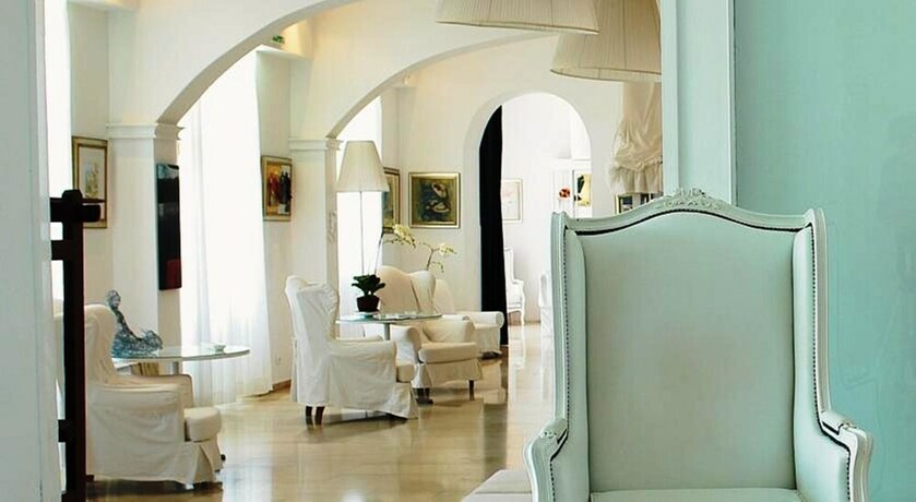 Imagen de los interiores del Hotel Paradise Art. Foto 29