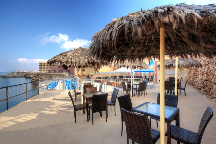 Imagen de los exteriores del Hotel Paradise Bay Resort, Mellieha. Foto 10