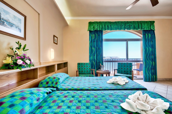 Imagen de la habitación del Hotel Paradise Bay Resort, Mellieha. Foto 7