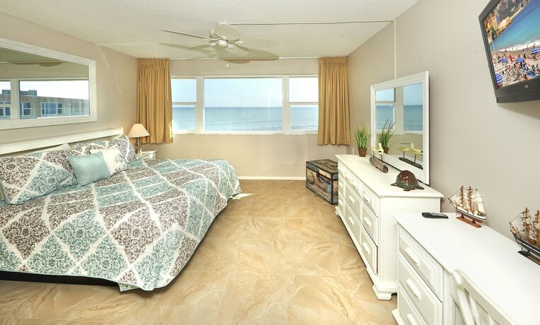 Imagen general del Hotel Paradise Beach Club - Stay in Cocoa Beach. Foto 4