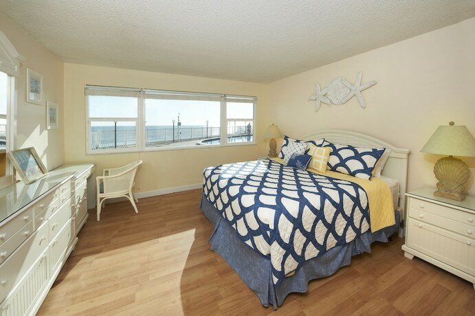 Imagen general del Hotel Paradise Beach Club - Stay in Cocoa Beach. Foto 8