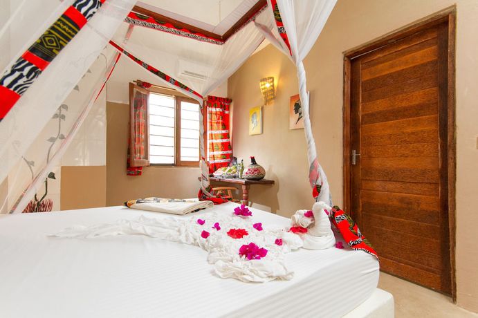 Imagen de la habitación del Hotel Paradise Beach Resort, Marumbi. Foto 5