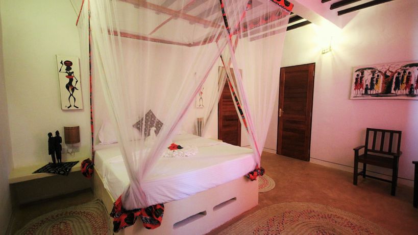 Imagen de la habitación del Hotel Paradise Beach Resort, Marumbi. Foto 14