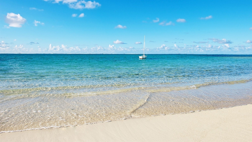 Imagen de los exteriores del Hotel Paradise Beach by Horizon Holidays. Foto 6