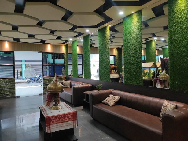 Imagen de los interiores del Hotel Paradise, Biswanath Charali. Foto 13