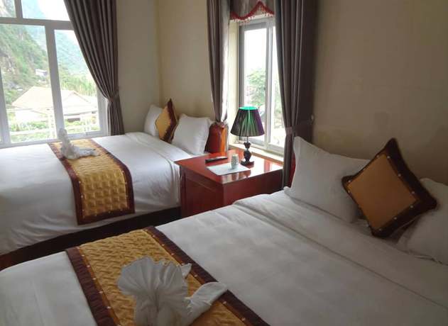 Imagen de la habitación del Hotel Paradise, Bo Trach. Foto 8