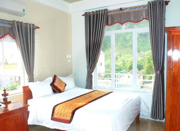 Imagen general del Hotel Paradise, Bo Trach. Foto 3