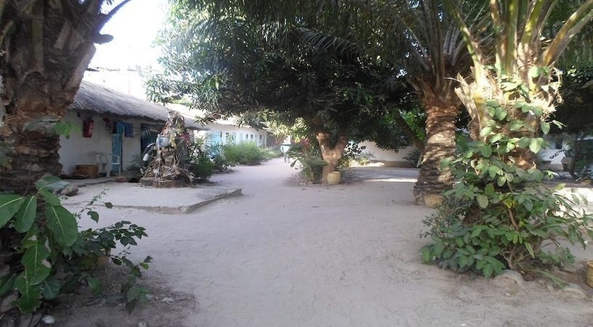 Imagen de los exteriores del Hotel Paradise Campement Auberge. Foto 16