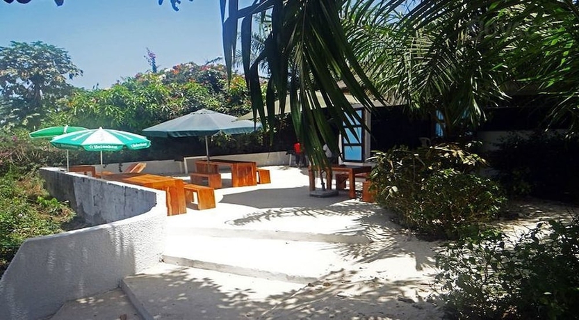 Imagen de los exteriores del Hotel Paradise Campement Auberge. Foto 17