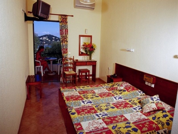 Imagen general del Hotel Paradise Corfu. Foto 2