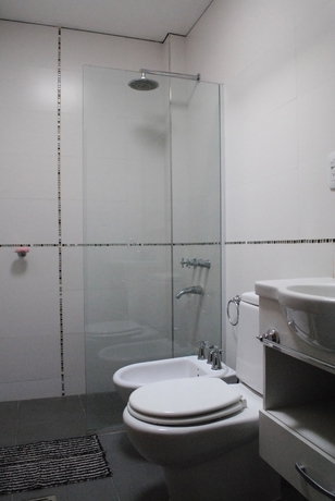 Imagen de la habitación del Hotel Paradise Departamentos. Foto 7