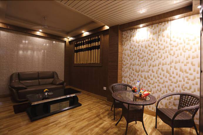 Imagen de los interiores del Hotel Paradise Ganga - A River Side. Foto 18