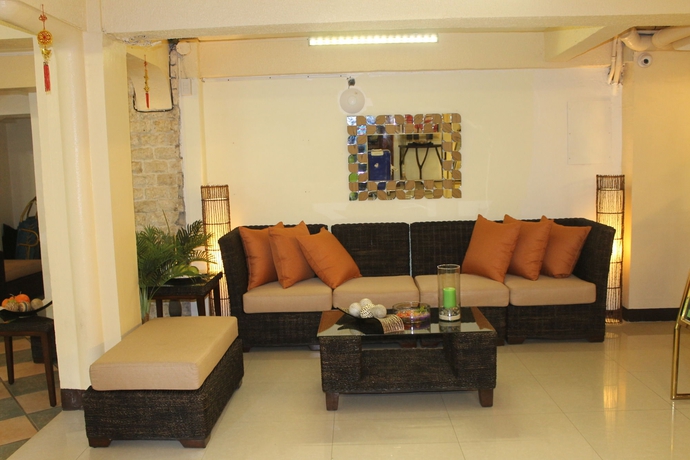 Imagen de los interiores del Hotel Paradise Garden and Convention Boracay Powered By Aston. Foto 15