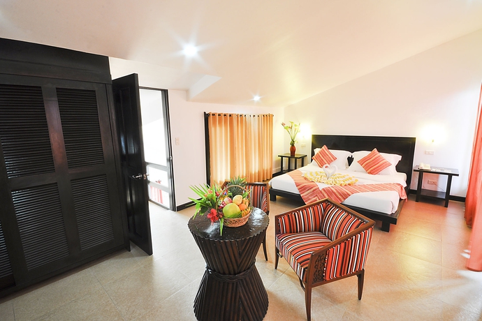 Imagen de la habitación del Hotel Paradise Garden and Convention Boracay Powered By Aston. Foto 10