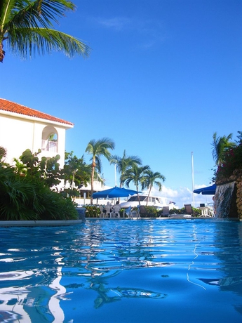 Imagen de la piscina del Hotel Paradise Harbour Club and Marina. Foto 7