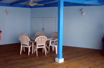 Imagen de los interiores del Hotel Paradise Island Beach Club by RedAwning. Foto 7