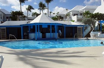 Imagen general del Hotel Paradise Island Beach Club by RedAwning. Foto 1