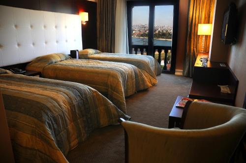 Imagen de la habitación del Hotel Paradise Island. Foto 7