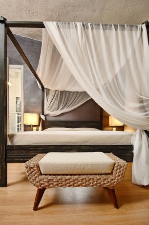 Imagen de la habitación del Hotel Paradise Island Villas. Foto 15