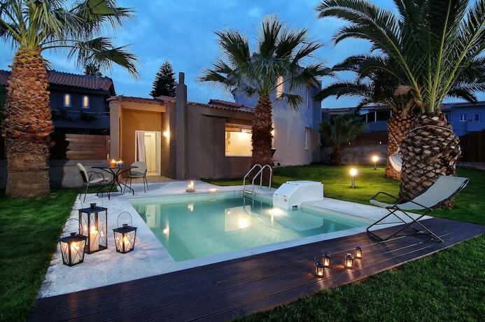 Imagen de la habitación del Hotel Paradise Island Villas. Foto 19
