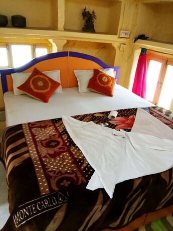 Imagen general del Hotel Paradise, JAISALMER. Foto 3