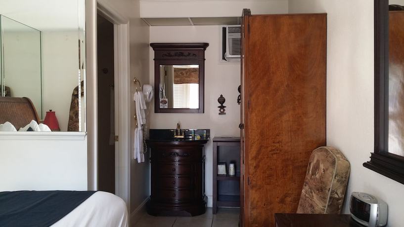 Imagen de la habitación del Hotel Paradise Lakes Resort, Clothing Optional Resort - Adult Only. Foto 6