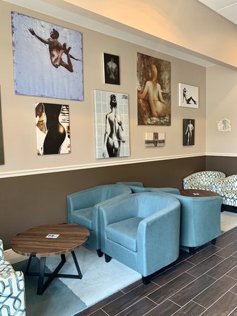 Imagen de los interiores del Hotel Paradise Lakes Resort, Clothing Optional Resort - Adult Only. Foto 19