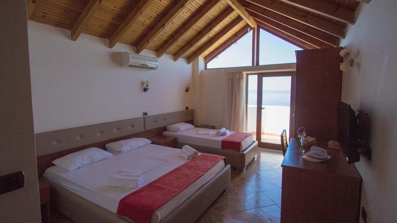 Imagen de la habitación del Hotel Paradise Lukova. Foto 11
