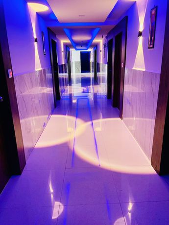 Imagen de los interiores del Hotel Paradise Naroda. Foto 12