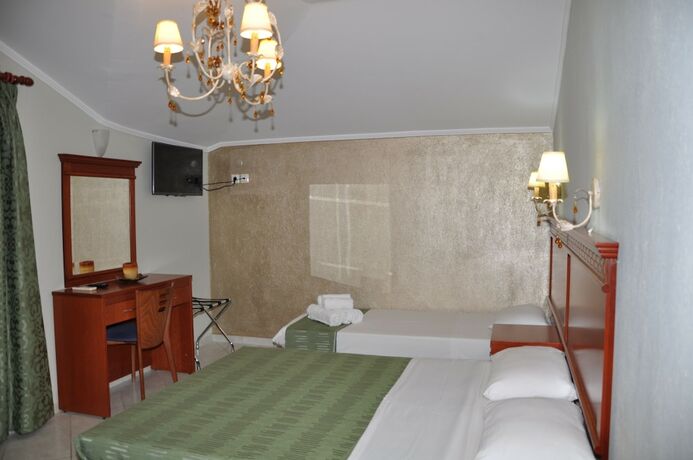 Imagen general del Hotel Paradise, Nea Vrasna. Foto 3
