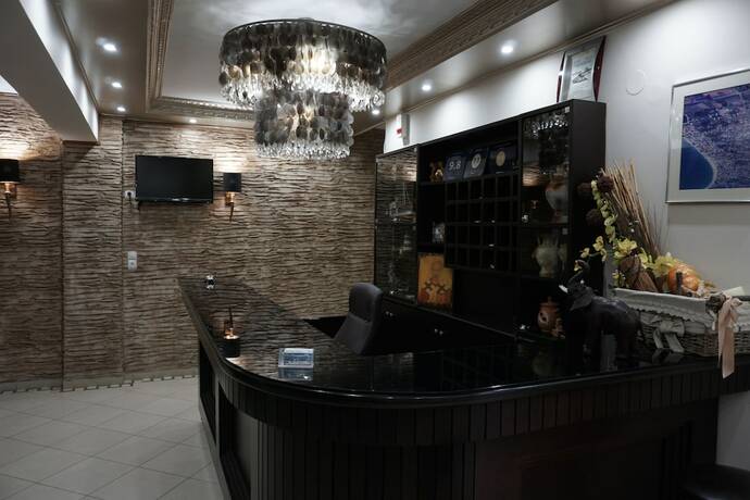 Imagen general del Hotel Paradise, Nea Vrasna. Foto 6