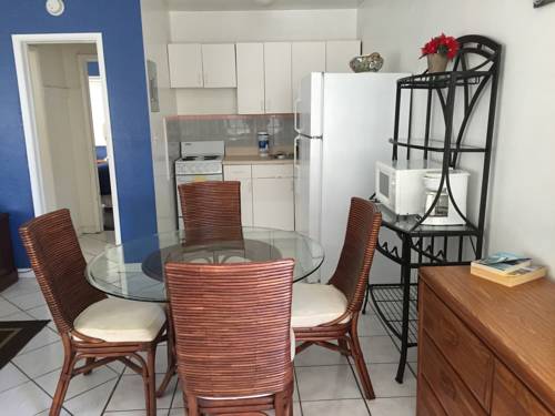 Imagen de la habitación del Hotel Paradise Oceanfront. Foto 7