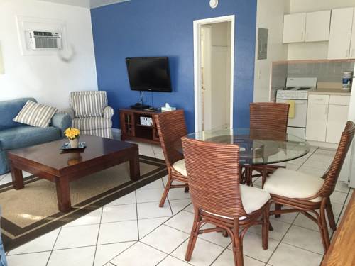 Imagen de la habitación del Hotel Paradise Oceanfront. Foto 8