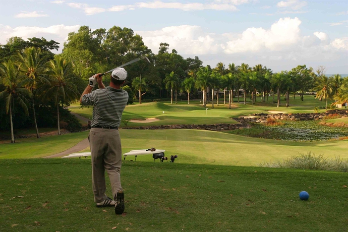Imagen de los exteriores del Hotel Paradise Palms Resort and Country Club. Foto 9
