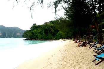 Imagen de los exteriores del Hotel Paradise Pearl Bungalows. Foto 10