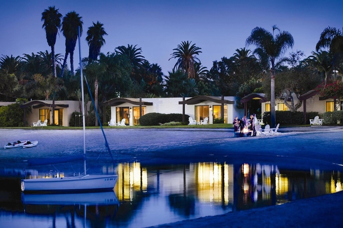 Imagen de los exteriores del Hotel Paradise Point Resort and Spa. Foto 8