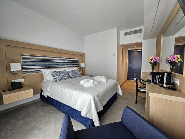 Imagen de la habitación del Hotel Paradise Resort Evia, a member of Radisson Individuals. Foto 4
