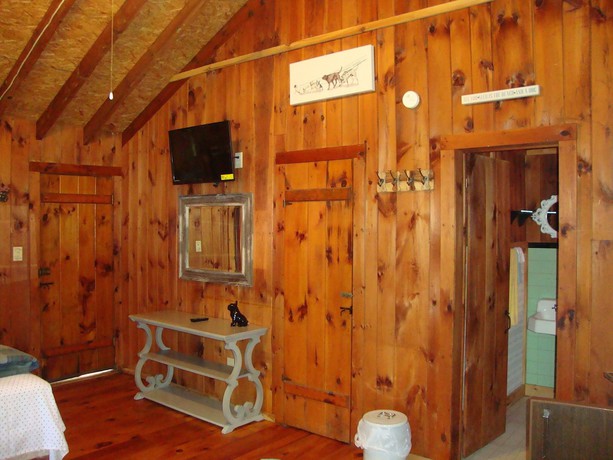 Imagen de la habitación del Hotel Paradise Resort and Cabins. Foto 7