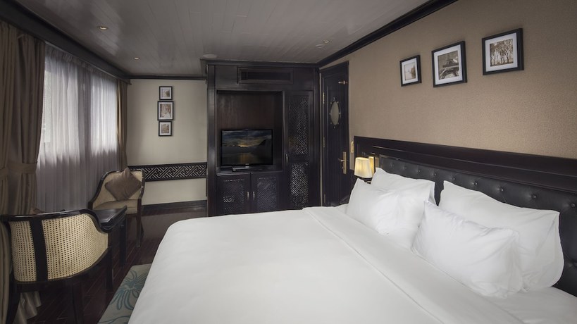 Imagen de la habitación del Hotel Paradise Sails Cruise Ha Long. Foto 9