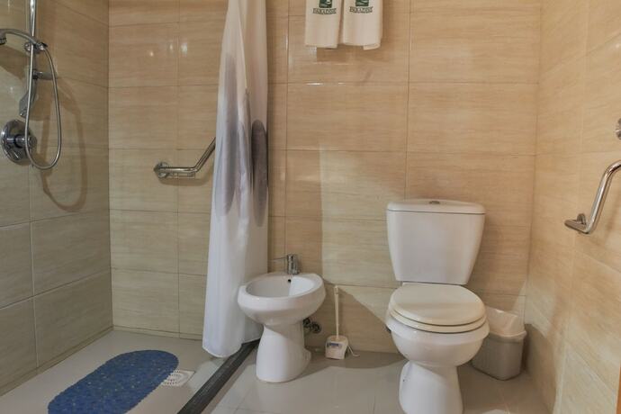 Imagen general del Hotel Paradise Spa and Complejo Turistico. Foto 4