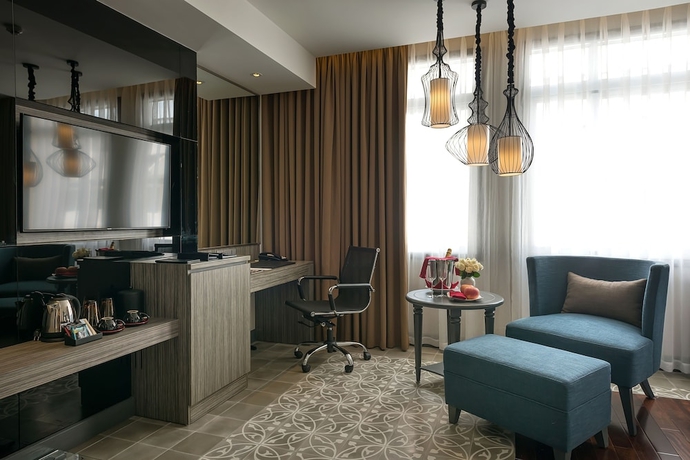 Imagen de la habitación del Hotel Paradise Suites. Foto 14